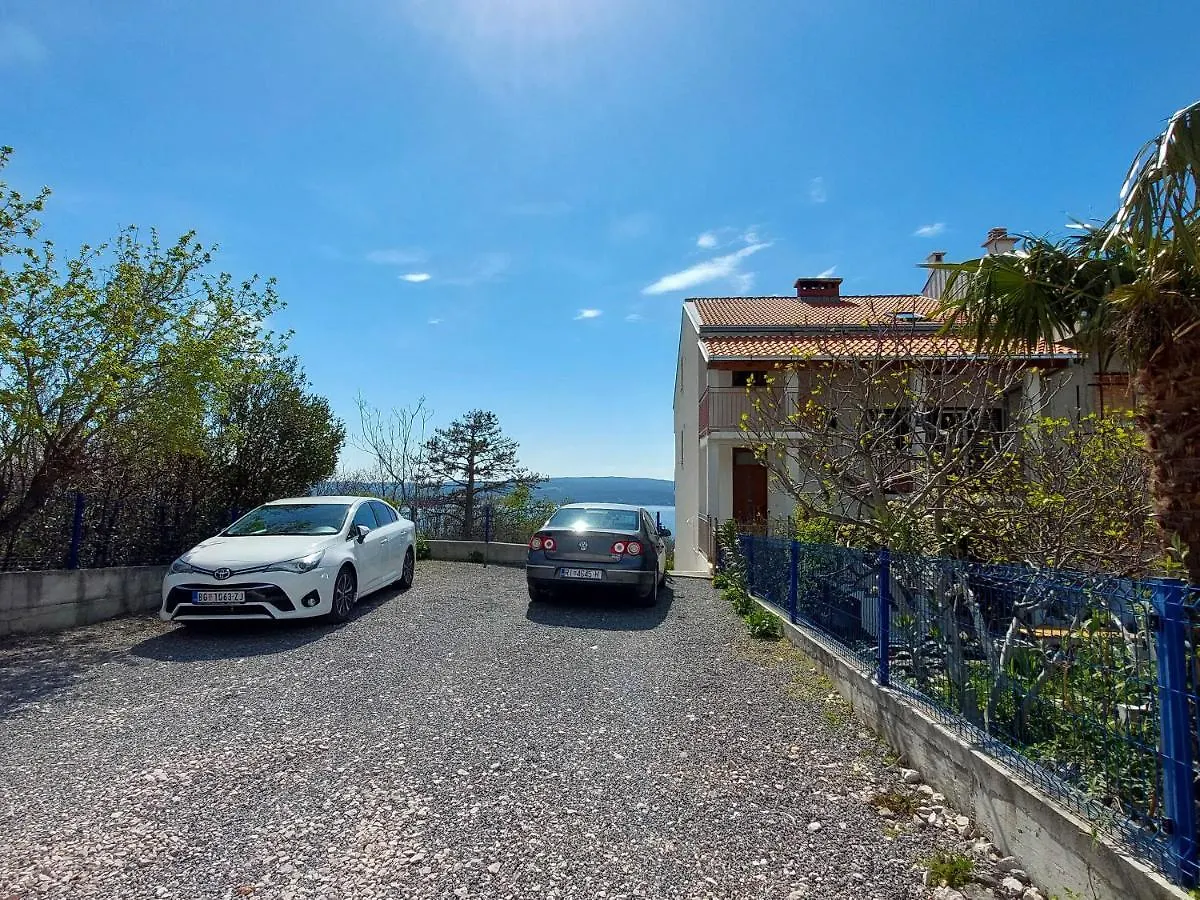 Apartments Dara Crikvenica