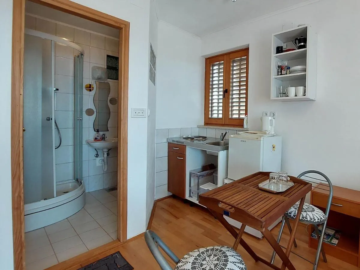 Apartments Dara Crikvenica